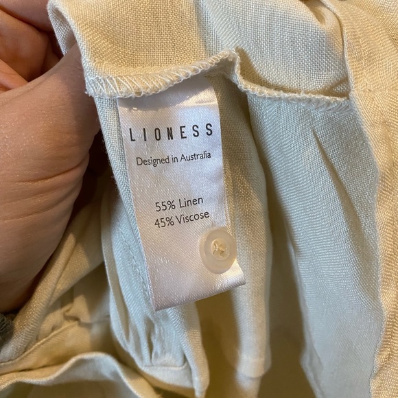 Lioness Valencia Plunge Top - Picture 6 of 6